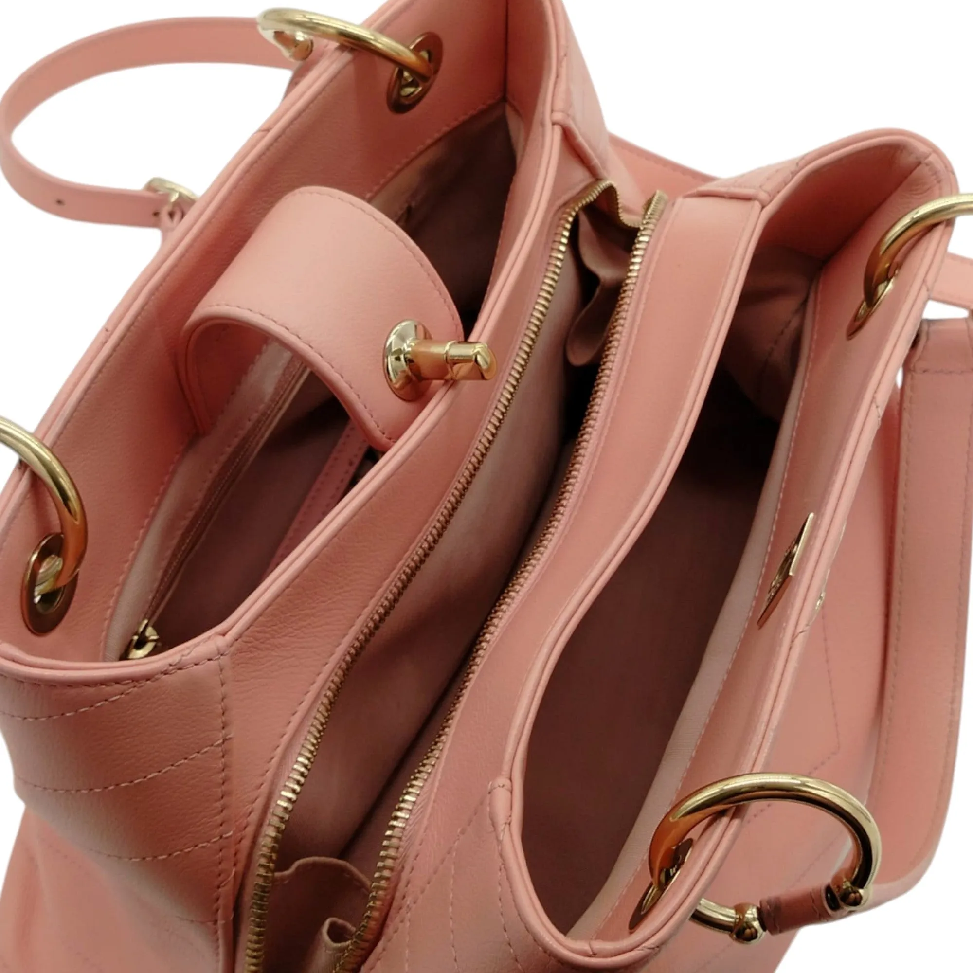 Chanel Chevron Chic Shopping Tote - '10s