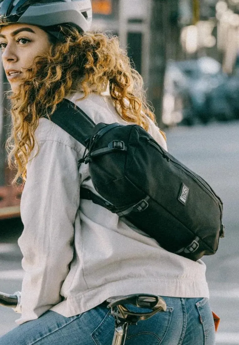 Chrome Industries Kadet Sling Midnight Swedish Camo