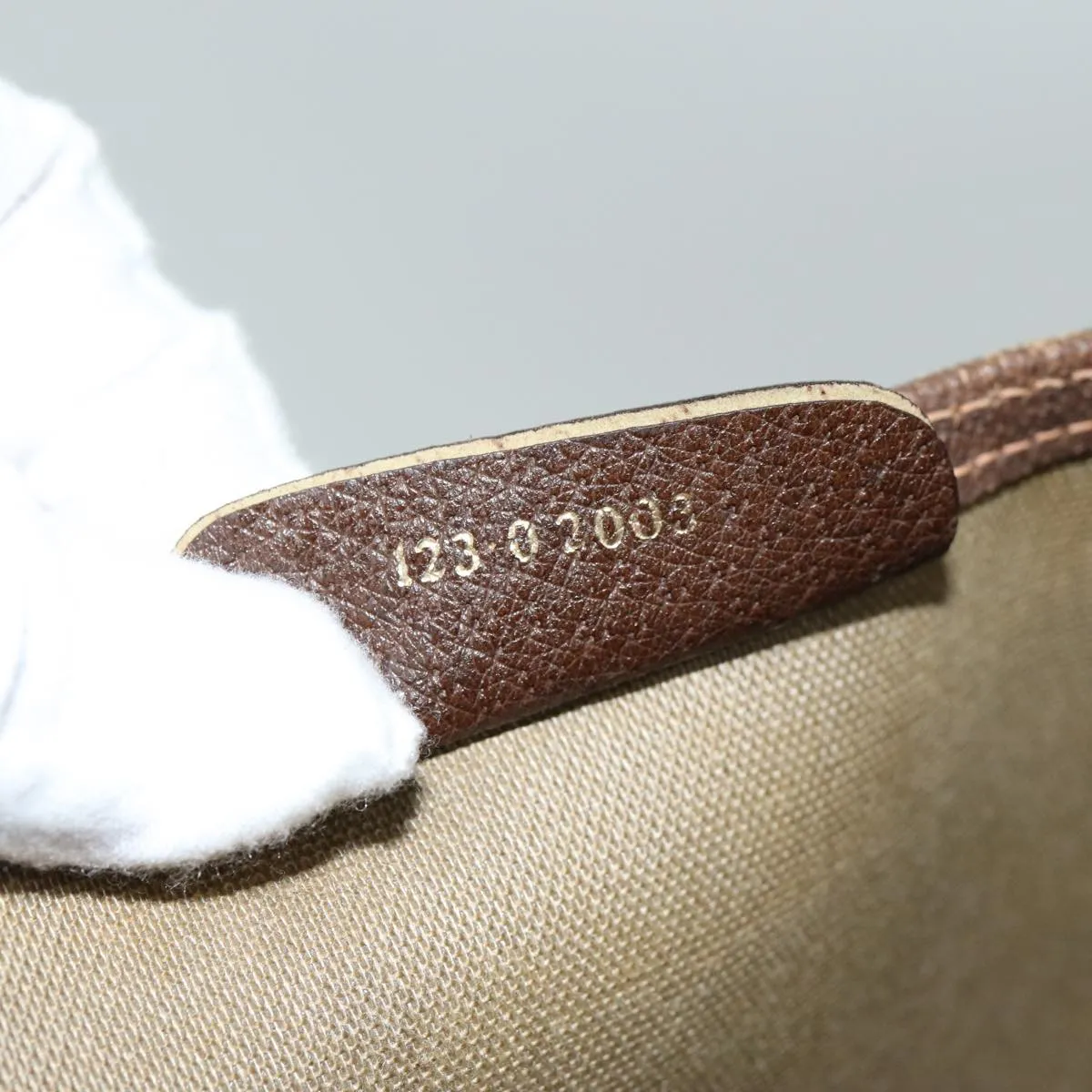 Gucci Gg Supreme  Canvas Tote Bag ()