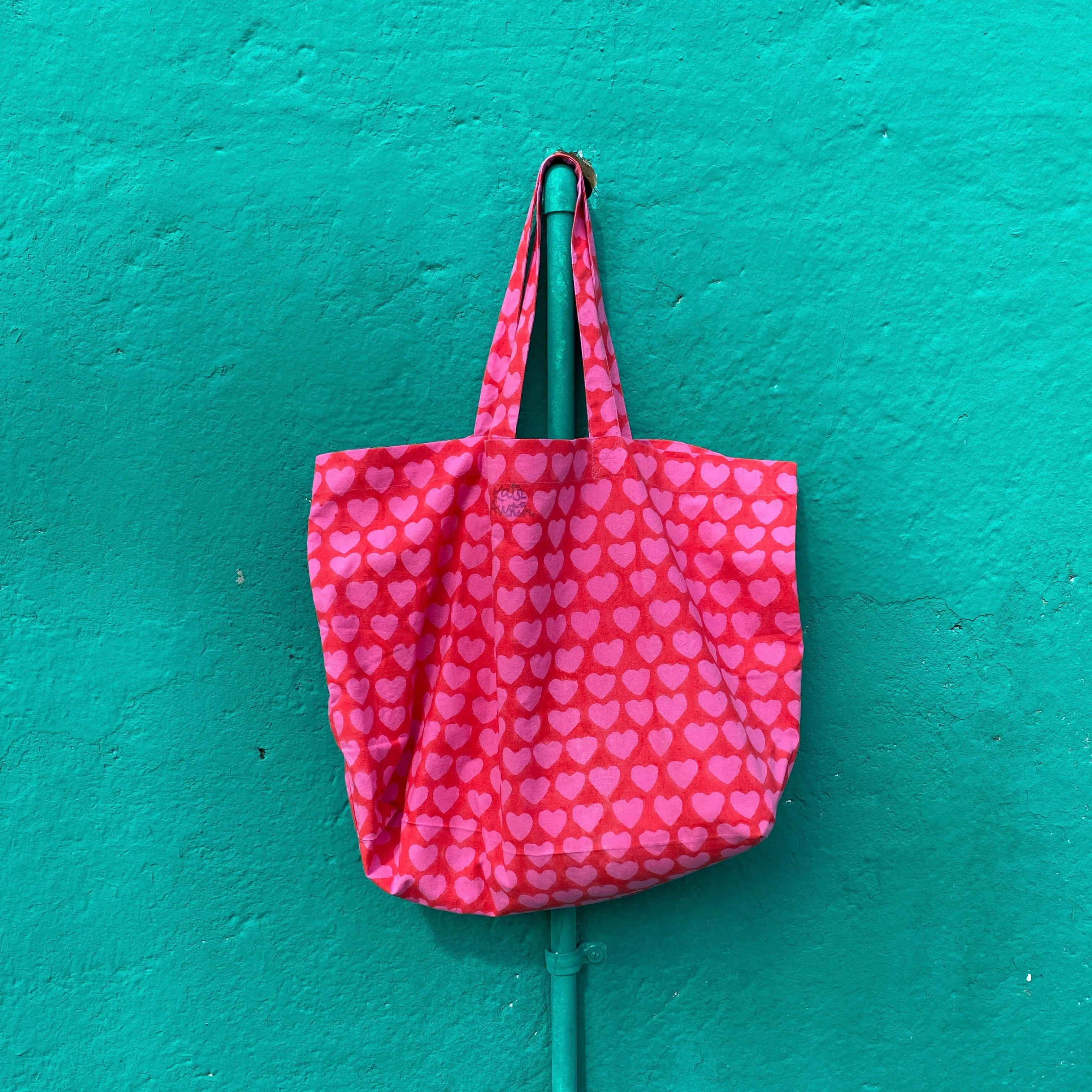 Market Bag in Red Pink Heart
