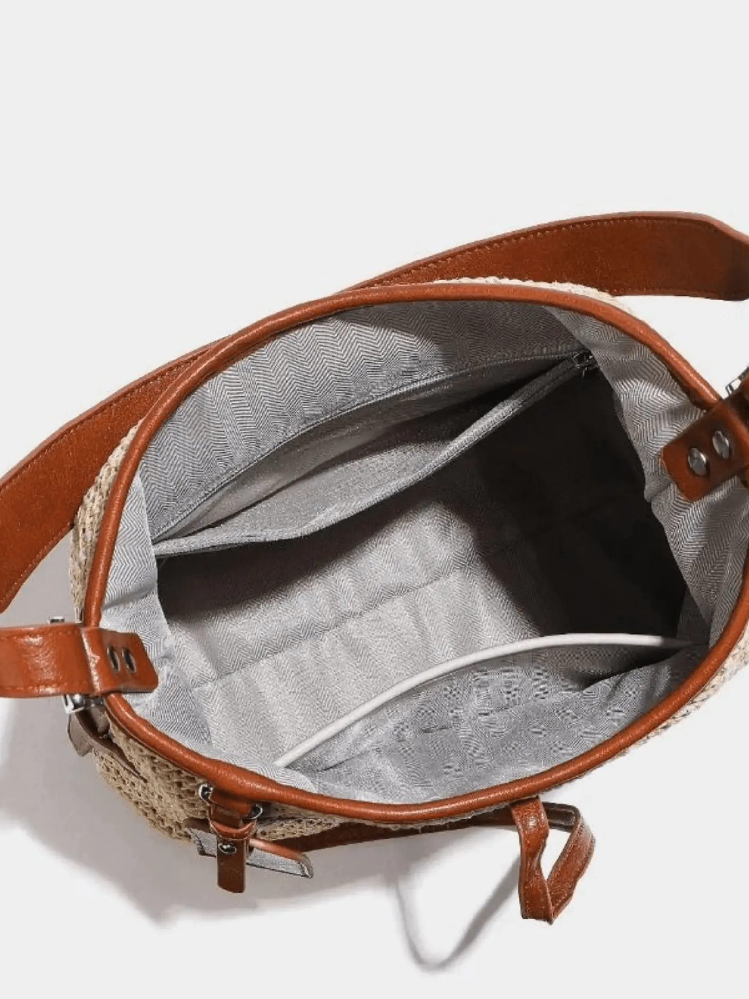 Quinn | Stylish Woven Bucket Bag with Leather Trim