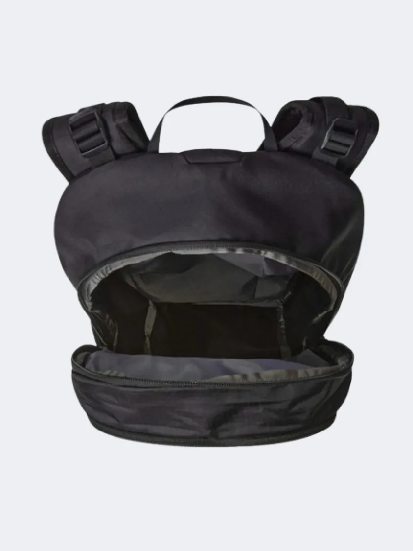 The North Face Basin 24 L Unisex Hiking Bag Black Npf
