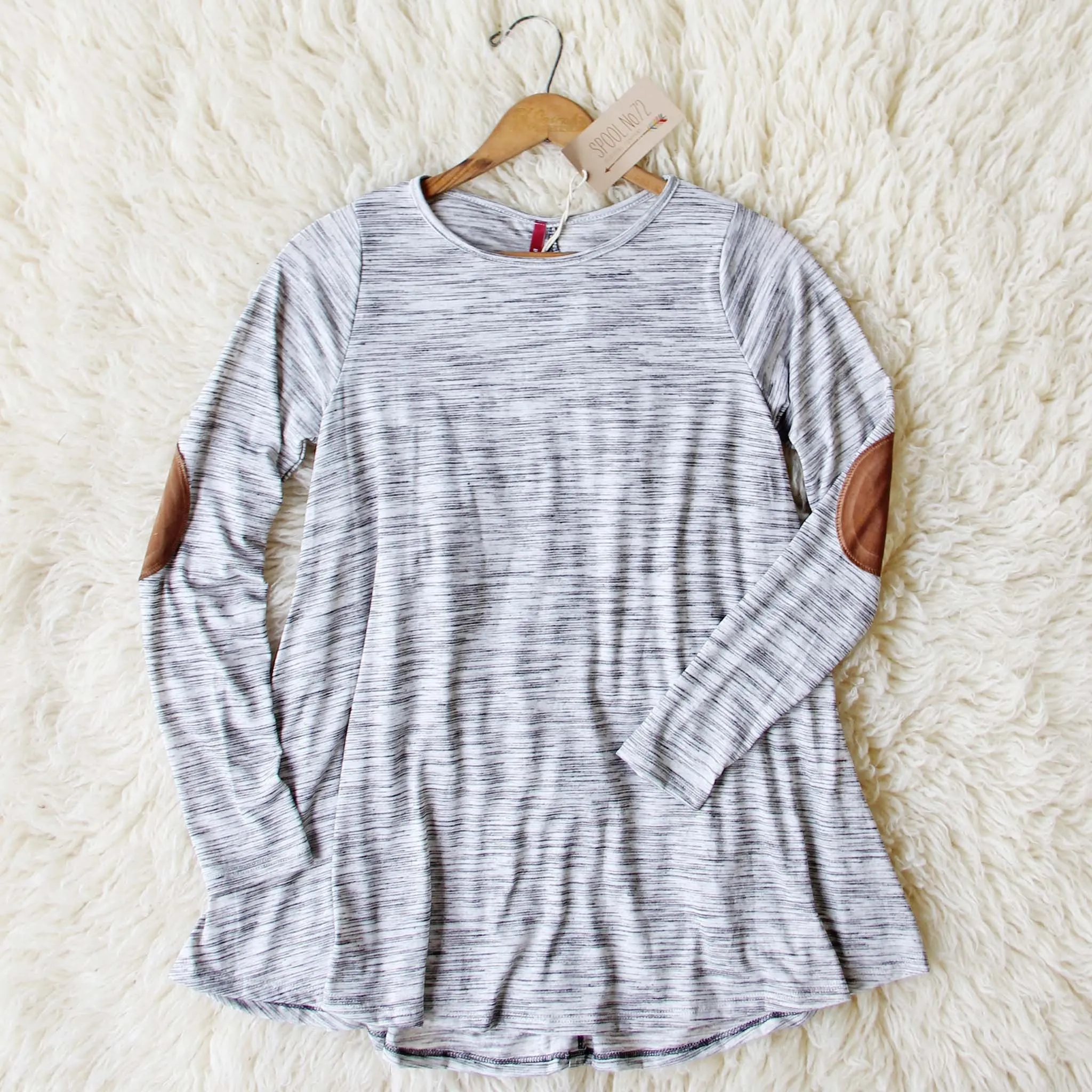 Wild Lavril Tee in Gray
